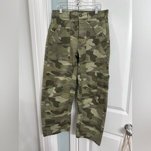 The Millie Low-Slung Barrel Pants by
Pilcro: Printed Edition